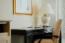 room-with-wooden-desktop-comfort.webp